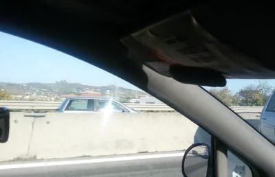 Superstrada Ascoli-Mare, Polizia ferma automobilista dopo 15 km contromano