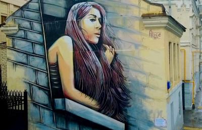  L'artista internazionale di street art Alice Pasquini ad Ascoli Piceno