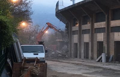 Ascoli, iniziata demolizione Tribuna Est stadio ''Del Duca''