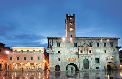 Palazzo dei Capitani, inaugurazione mostra ''In Posa'' iconografie dei selfie