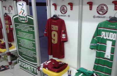 Serie B: pari della Salernitana a Livorno, Cesena penalizzato