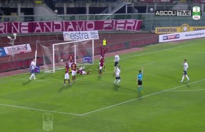 Livorno a picco contro l'Ascoli, Lambrughi: ''Approccio alla gara vergognoso''