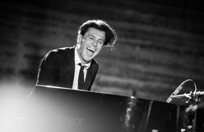 Ezio Bosso: il pianista malato di SLA affascina l'Ariston