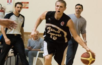  Ascoli Basket, Pebole regala la vittoria in extremis contro Pesaro