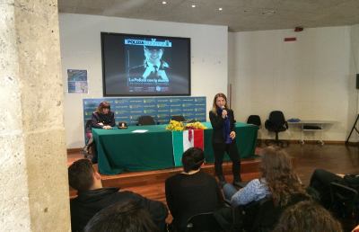 Ascoli Piceno, 8 Marzo 2016: la Polizia di Stato con le donne