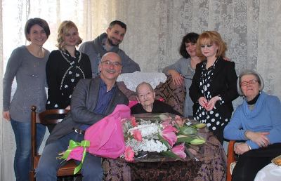 Nereide Mattei ha spento 100 candeline con tanti parenti e amici