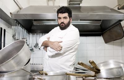“Cucine da incubo”, Cannavacciuolo torna in tv con un ristorante della Riviera