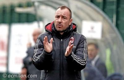 Brocchi, dal Viareggio contro l'Ascoli alla guida della prima squadra del Milan