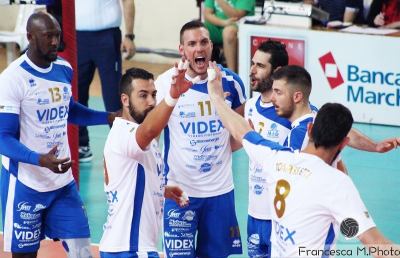 Pallavolo, una grande Videx Grottazzolina fa suo il derby a Macerata