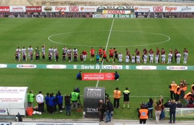 Ascoli-Salernitana 2-2, Bagadur gela il ''Del Duca'' dopo due gioielli di Cacia