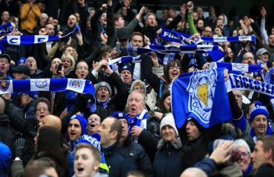 Leicester campione d'Inghilterra, l'urlo e i festeggiamenti dei tifosi