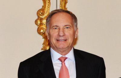 Ascoli Piceno, l'ambasciatore statunitense Phllips in visita alla Pfizer