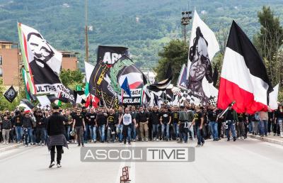 Ascoli, i tifosi si stringono attorno la squadra: ''Tutti allo stadio per gara con Livorno''