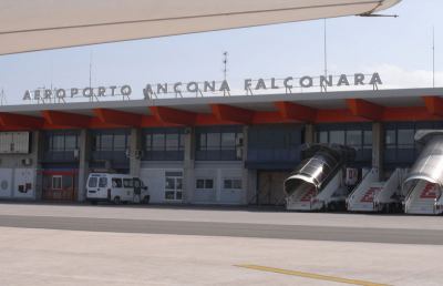 Più voli nell'aeroporto di Falconara, la posizione di Confindustria Ascoli