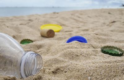 Grottammare, scolaresche impegnate nella pulizia delle spiagge