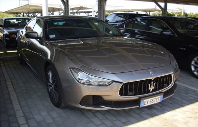 Berline medie di classe, ecco la nuova Maserati Ghibli: vento di potenza