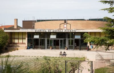Ascoli Piceno, bando per la riqualificazione della piscina comunale