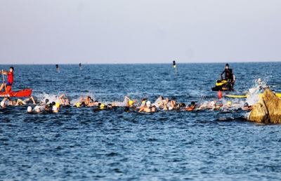 Porto d'Ascoli, successo per la prima edizione del ''Miglio Marino'' a nuoto