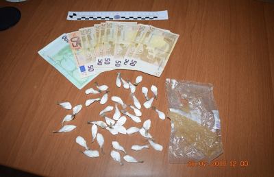 Ascoli Piceno, arrestato cinquantenne per detenzione e spaccio cocaina