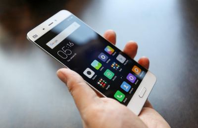 Smartphone, la moda contagia anche Ascoli Piceno 
