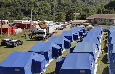 Acquasanta Terme, arrestati due finti volontari che rubavano in tendopoli