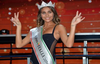 Miss Italia, tifa Fiorentina la ''sosia'' dell'ex ct Conte