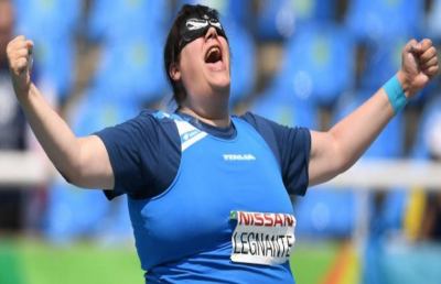 Paralimpiadi, splendida medaglia d'oro della Legnante nel getto del peso 