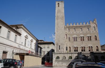 Ascoli Piceno, tunnel per proteggere ingresso scuola primaria Sant'Agostino