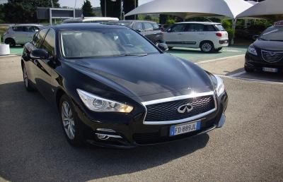 Verso l'Infiniti e oltre... Nissan presenta la berlina Q50