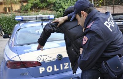 Ascoli, individuato ladro macedone di Iphone: a tradirlo sono stati i ''selfie''