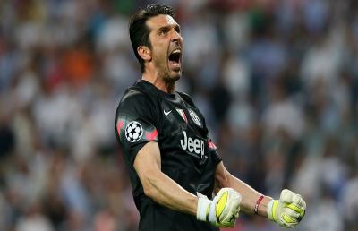 Gianluigi Buffon... e sono 100 in Champions League!