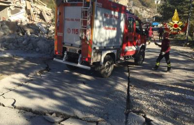 Terremoto Centro Italia, superata quota 100mila interventi Vigili del Fuoco