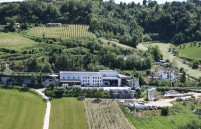 Grottammare, sventato furto in un'azienda vinicola. Rinvenute auto malviventi