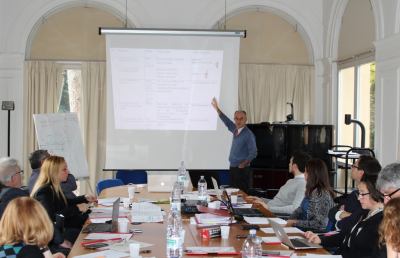  Progetto Inrca, anziani in cattedra per dare lezioni d'impresa ai più giovani