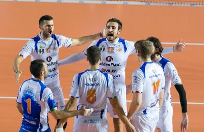 Volley Serie A2, la Goldenplast Volley Potentino trionfa nella capitale