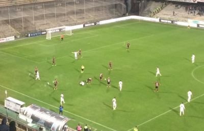 Salernitana-Pro Vercelli 1-1, apre Donnarumma poi Sprocati gela l'Arechi