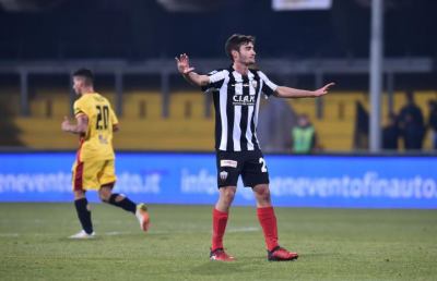 Giudice Sportivo Serie B: squalificato Cassata, maxi multa per la Salernitana