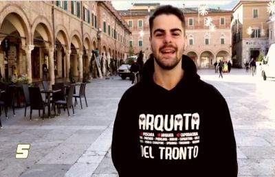 Fenati con la felpa di Arquata: “Regalo più bello. Ripartiamo con il piede giusto”