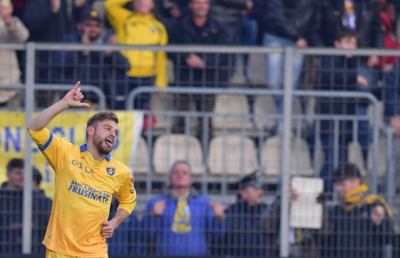 Serie B, nelle statistiche del girone d'andata brillano Dionisi e Falco