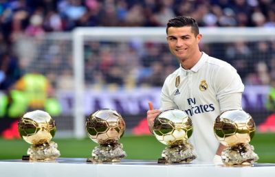 Zidane: ''Che festa con Ronaldo per il quarto Pallone d'oro''