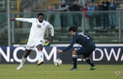Pro Vercelli ad Ascoli senza Ebagua, l'attaccante passa in prestito al Vicenza