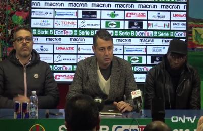 Ternana, il direttore sportivo Pagni presenta il nuovo difensore Diakitè