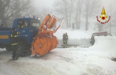 Vigili del fuoco Ascoli, riaperta strada a Capodirigo di Acquasanta Terme
