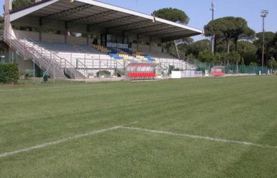 Ascoli, Aglietti lavora sulla tattica a Cervia. Il Cesena si allena sul sintetico del “Manuzzi”