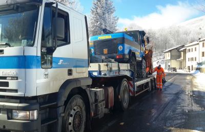 Emergenza neve, torna a Modena la super turbina dopo un grande lavoro nell'Ascolano