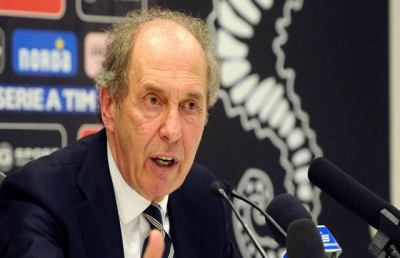 Cesena-Ascoli, Foschi: “Mi volete dare Daspo per essere entrato in campo? E' solo passione”