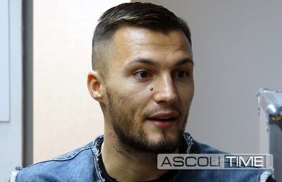 Ascoli Picchio, Mogos: “Emozionante l'esordio in B. Vicenza avrà coltello tra i denti”
