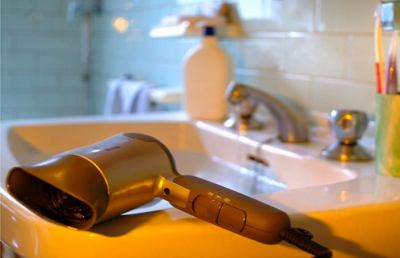 Incidenti domestici, i marchigiani sottovalutano i pericoli