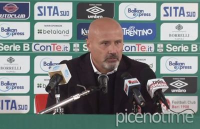 Bari-Brescia 2-0, le voci di Colantuono e Brocchi post gara