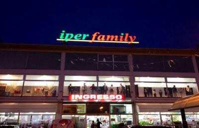 San Benedetto, fermati ragazzo e ragazza dopo furto al negozio ''Iper Family''